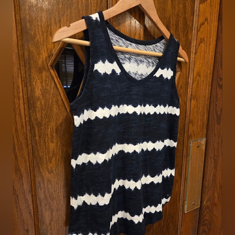 Eddie Bauer Striped Tie Dyed V Neck Tank Top Cotton XSMALL NWOT - Picture 2 of 9